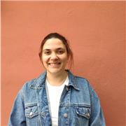 Profesora para deberes diarios y repaso de lo aprendido